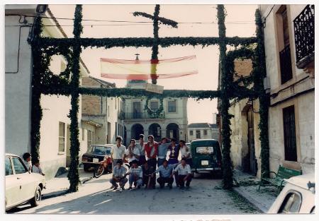 Imagen Foto antigua del arco en la Plaza