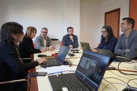 Imagen La Diputación instalará nuevos sensores en carreteras y en el museo Esteban Vicente para avanzar en el Proyecto de Territorio Rural Inteligente